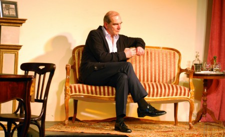 Gyilkosság telefonhívásra (fotó: Besenyei Krisztina)